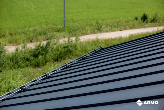 Самозащелкивающаяся кровля ARMO с карнизным подгибом Rooftop Бархат Zn180