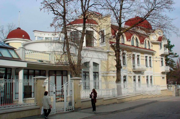Мягкая кровля Тегола Нордлэнд Антик Красный с отливом
